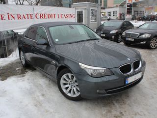 BMW 5 Series foto 2