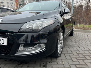 Renault Megane foto 2