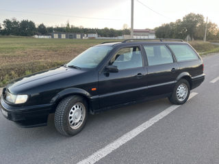 Volkswagen Passat foto 2