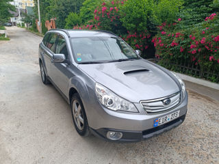 Subaru Outback foto 6