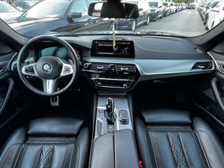 BMW 5 Series foto 16