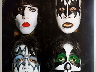 Kiss - Dynasty (Vinyl)