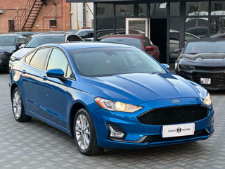 Ford Fusion foto 3