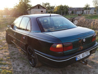 Opel Omega foto 7