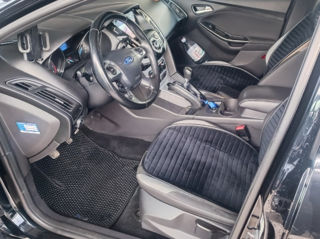 Ford Focus фото 1
