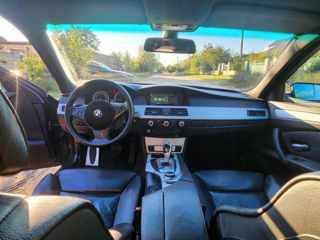 BMW 5 Series foto 6