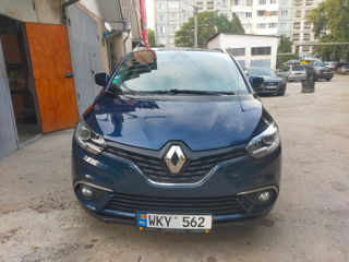 Renault Grand Scenic foto 6