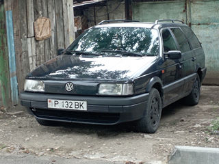 Volkswagen Passat foto 2