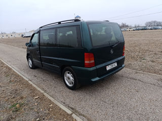 Mercedes Vito foto 2