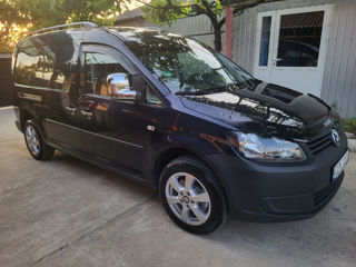 Volkswagen Caddy фото 0