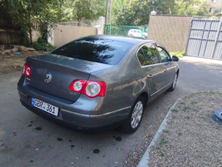 Volkswagen Passat foto 6