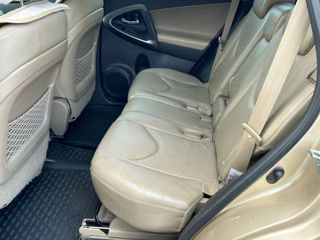 Toyota Rav 4 foto 16