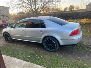 Volkswagen Phaeton foto 2