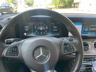 Mercedes E-Class foto 5