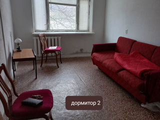 Apartament cu 3 camere, 55 m², Periferie, Fălești foto 4