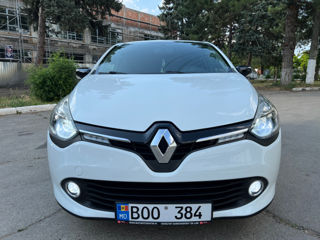 Renault Clio foto 4