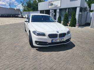 BMW 5 Series foto 2