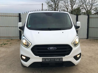 Ford Transit Custom foto 2