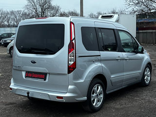 Ford Tourneo Connect foto 6