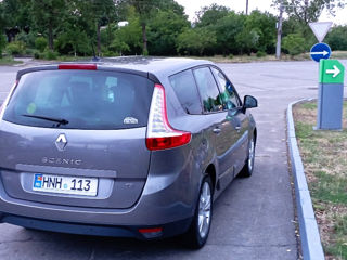 Renault Grand Scenic foto 10