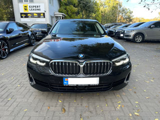 BMW 5 Series foto 1