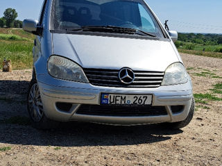 Mercedes Vaneo foto 2