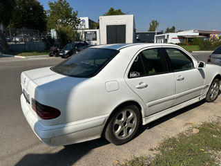 Mercedes E-Class