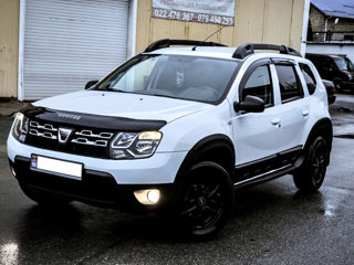 Dacia Duster foto 1