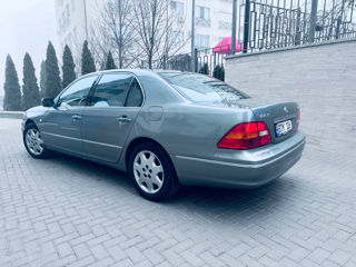 Lexus LS Series foto 3