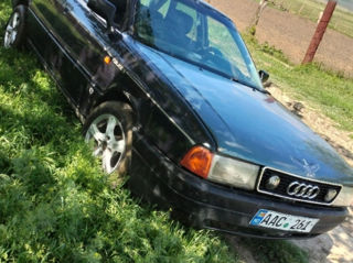 Audi 80