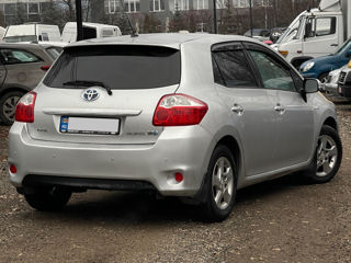 Toyota Auris foto 3