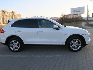 Porsche Cayenne foto 4