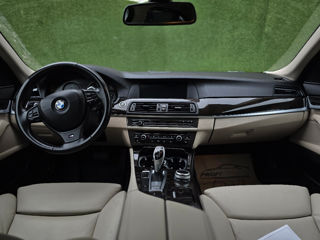 BMW 5 Series foto 7