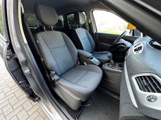 Renault Scenic foto 8