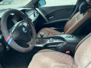 BMW 5 Series foto 5