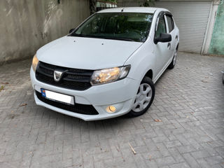 Dacia Logan foto 3