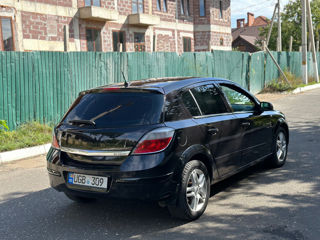 Opel Astra foto 4