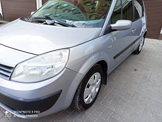 Renault Scenic foto 9