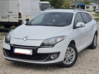 Renault Megane foto 1