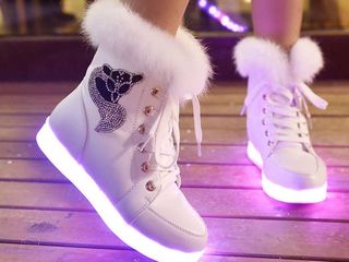 Хит сезона! Кроссовки с LED подсветкой! foto 7