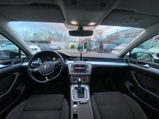 Volkswagen Passat foto 9