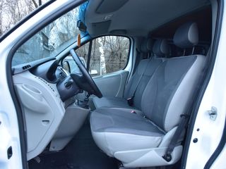 Opel Vivaro foto 6