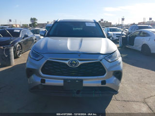 Toyota Highlander foto 2