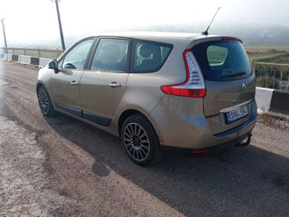 Renault Grand Scenic foto 5