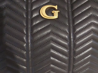 Guess foto 5