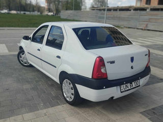 Dacia Logan foto 3