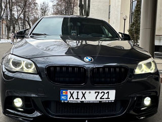 BMW 5 Series foto 5