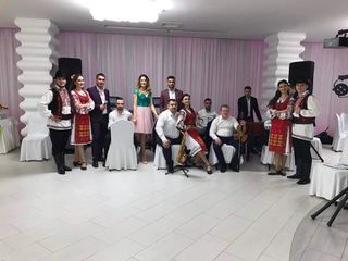 Muzică pentru orice sărbătoare! dj-moderator-tamada-efecte lumini foto 1