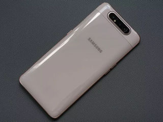 Samsung Galaxy A80. 8 ГБ/ 128 ГБ + AirDots(наушники беспроводные) foto 3
