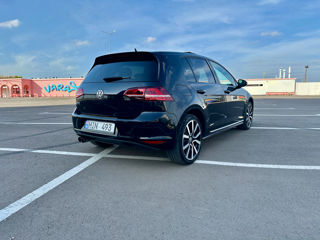 Volkswagen Golf foto 3